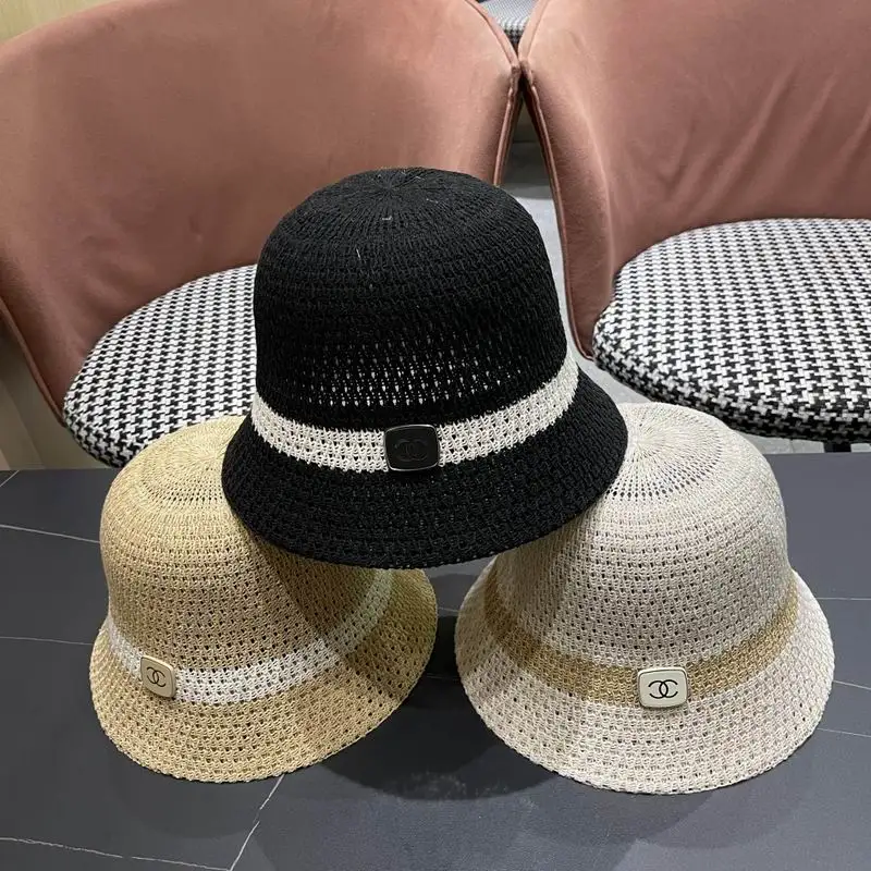 Chanel top hat 041527